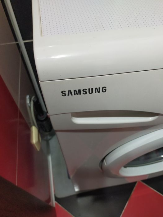 Стиральная машина автомат