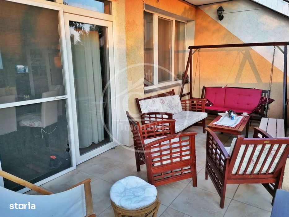 Casa de vânzare cu 6 camere in Episcopia, Bihor