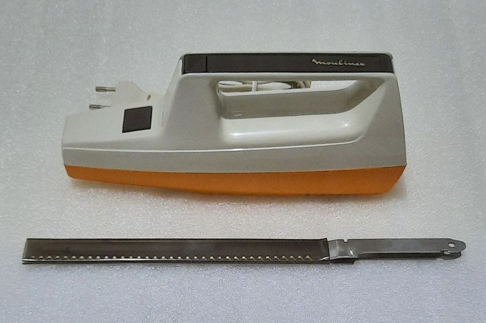 Cuțit electric Moulinex Tip 24602, Cod 200, 100W