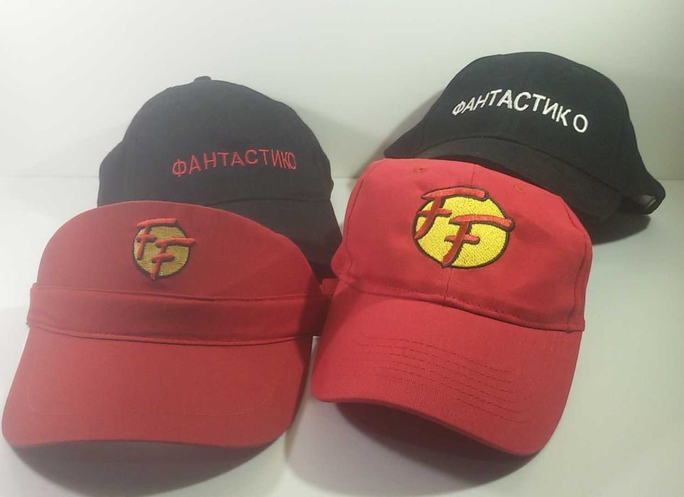 Лот 4 шапки на Фантастико