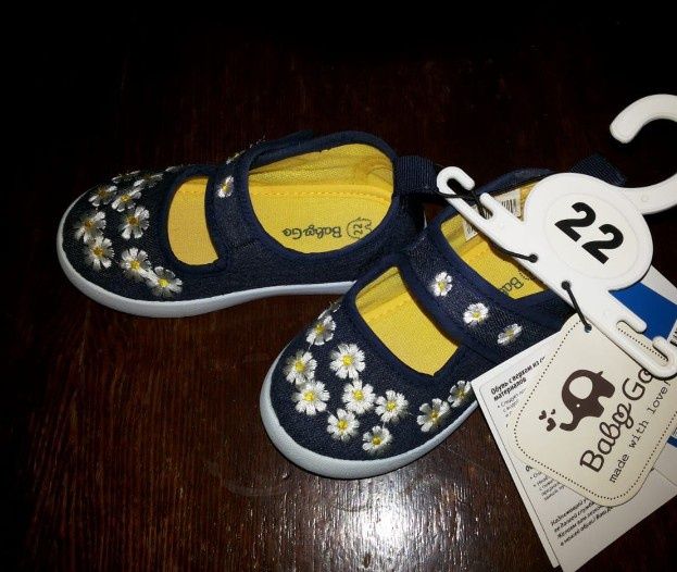 Новая детская обувь на девочку!