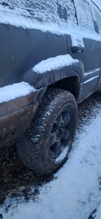 Vând jeep grand cherokee 3.1 an 2002