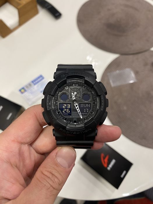 Часы G-SHOCK GA-100-1A1DR черные
