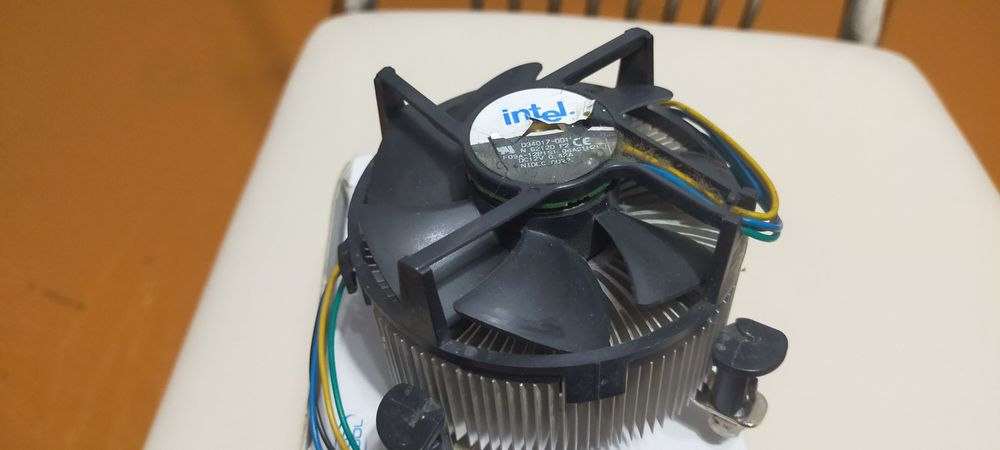 Продам кулер для процессора АLTA 9