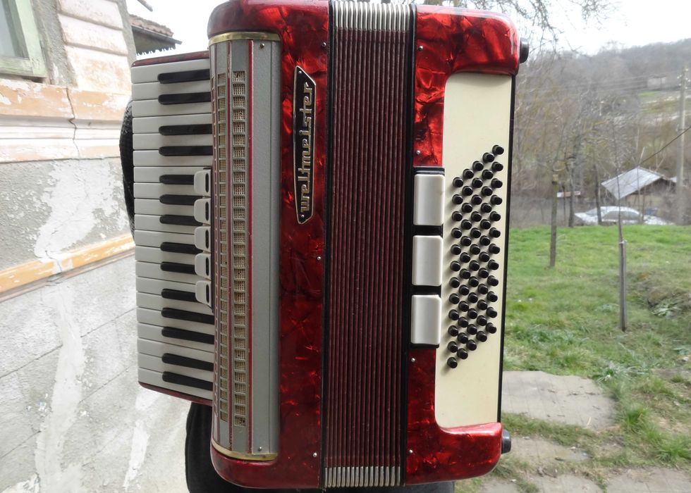 продавам чуроликащ инстромент за пиянски събирания и за други цели