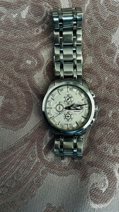 Часы Tissot и CASIO G-SHOCK