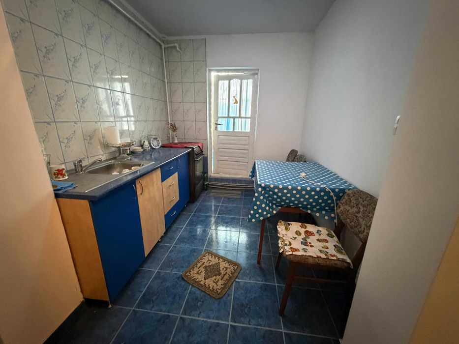 Apartament cu 3 camere