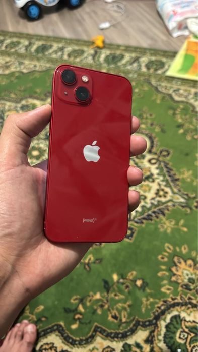 Айфон 13 128 гб.