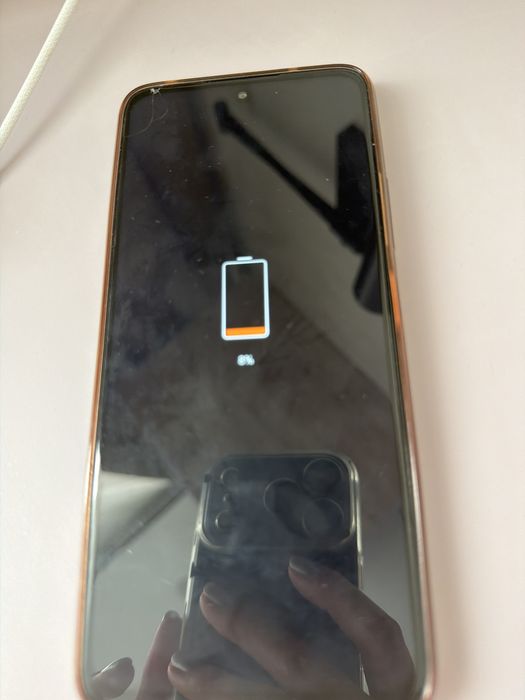 продам redmi 12 в идеальном состоянии