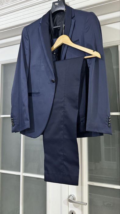 Costum elegant slim fit