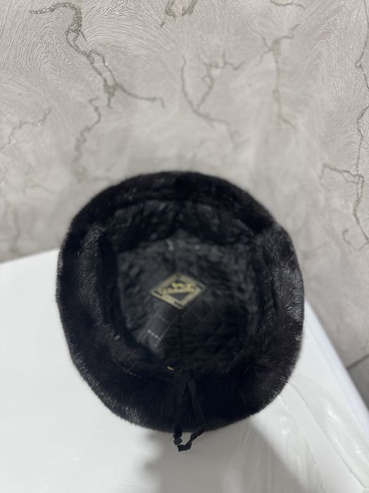 Продам норковую шапку