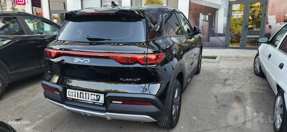 BYD YUAN UP гибрид