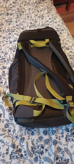 Туристическа раница High Peak Vertex 32