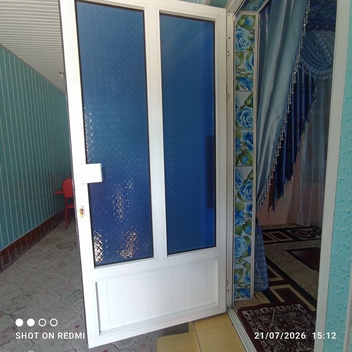 Akfa eshiklar sotiladi holati yaxshi