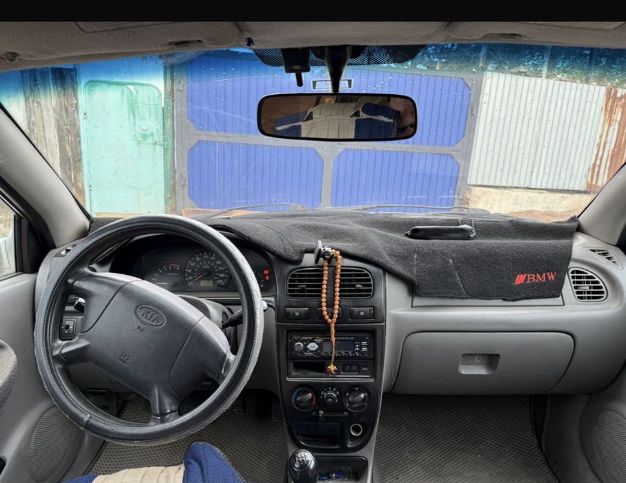 Продам машину Киа