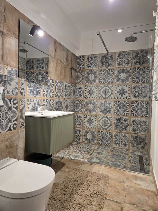 APARTAMENT DE INCHIRIAT zona Palas -  Palas Campus  pretabil pentru o persoana.