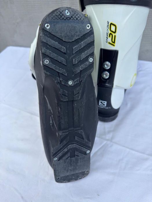Clapari ski schi Salomon X-Max 120 Race Carve marime EUR:41 Mondo:26.5 Flex:120 last:98