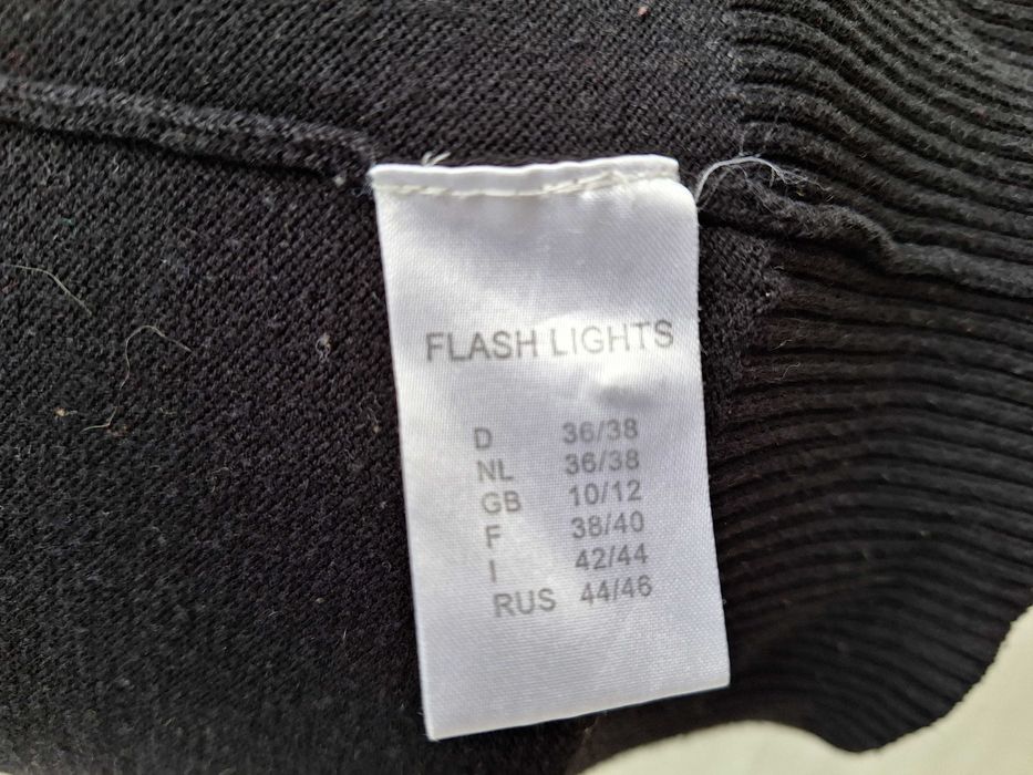 **Flash Lights | bluza dama | bust 86 cm | mar. 36 - 38 | S - M