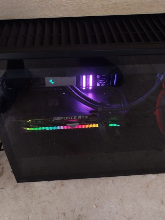 Геймърски компютър Ryzen 7 + RTX 3070 | 32GB RAM | Водно охлаждане