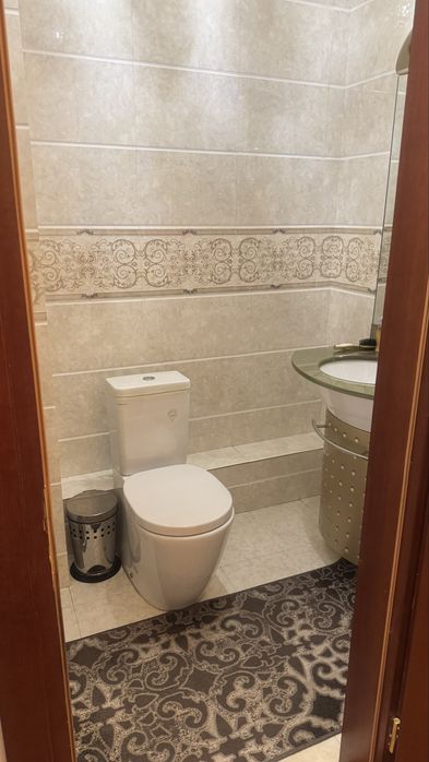 Продам квартиру 4-х комнатная