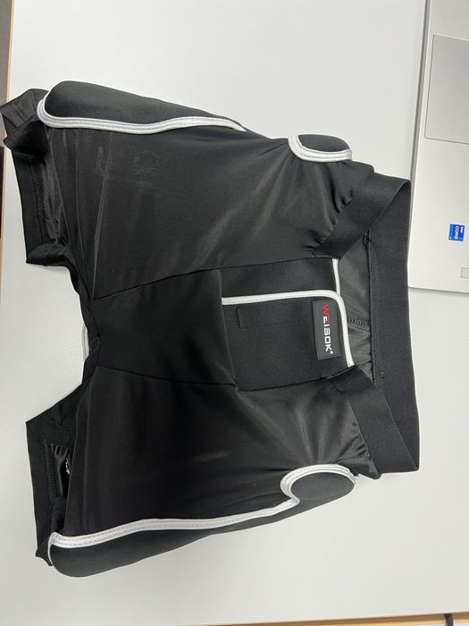 Protectii ski/snowboard/mountainbike/motocross/atv