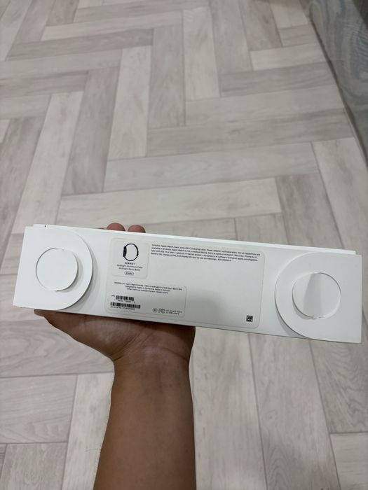 Продам Apple Watch 7 series 45 mm