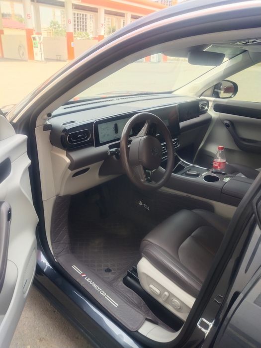 Leapmotor c11 srochan sotiladi