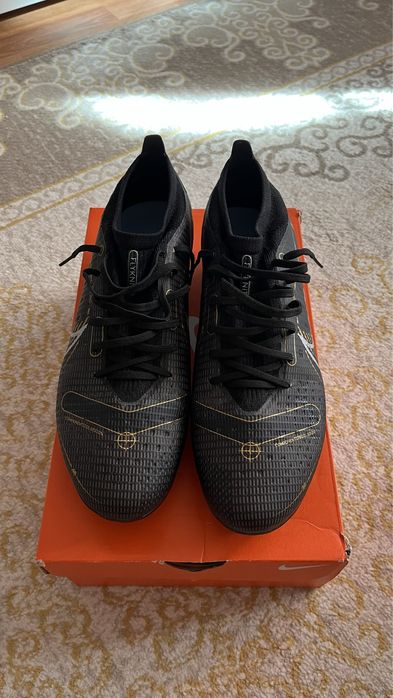 Ghete fotbal nike mercurial vapor 14 pro