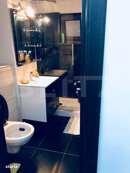 Apartament 3 camere, 68 mp, Rovine, zona Damarin