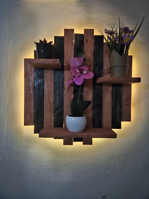 Etajeră/raft 51×47 decorațiunile nu sunt incluse în preț