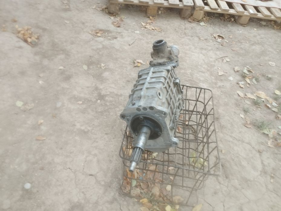 Коробка на Газель.