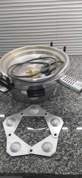 Продаю чудо-печь, в хорошем состоянии.