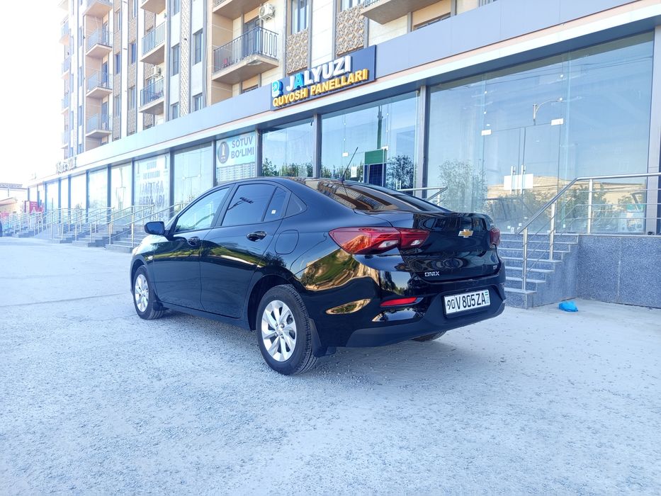 Chevrolet Onix 2025 — 4