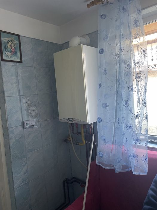 Casă de vânzare , in Oituz la strada Principală , teren 1200 mp