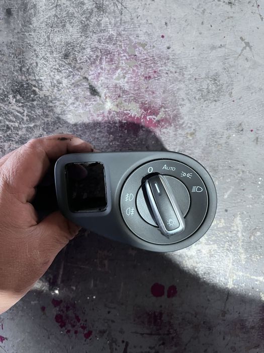 Оригинално копче фарове volkswagen sharan 2010-2016