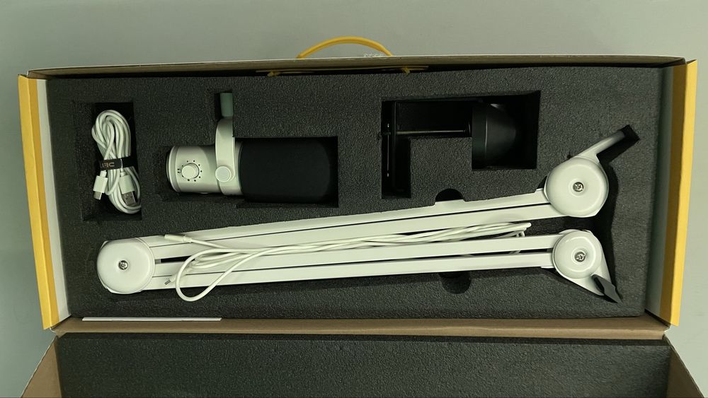 Deity VO-7U microfon