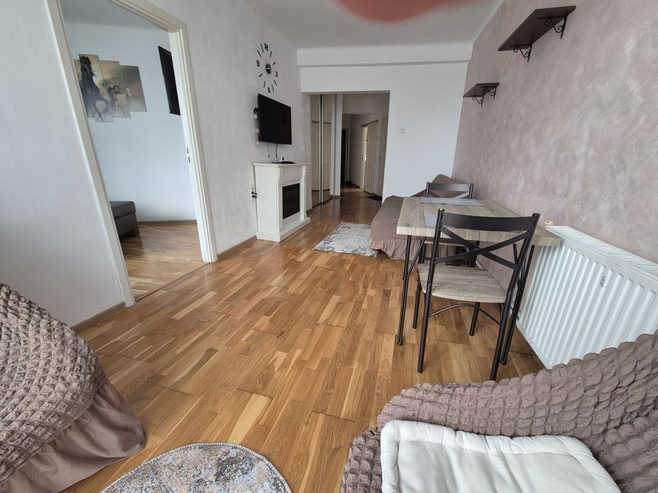 Inchiriez Apartament