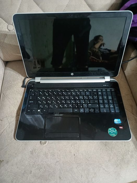 HP Pavilion i3 6/500