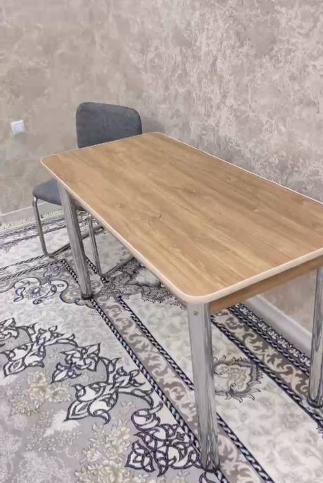 Mustahkam stol  va stul sotiladi