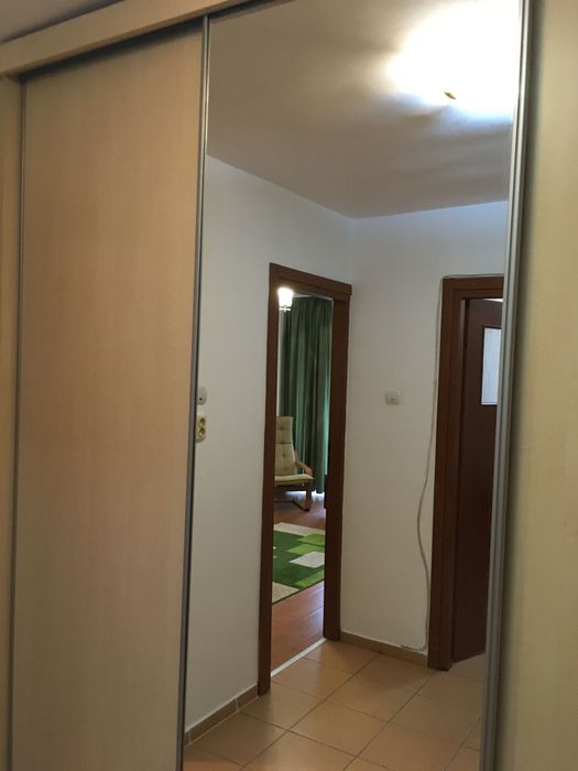 Particular, vand garsoniera cf 1, etaj 1, la cheie zona Mall Vitan