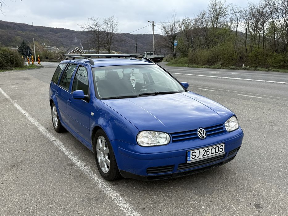 Volkswagen Golf 2003 benzină, 1.186 € — imagine 3