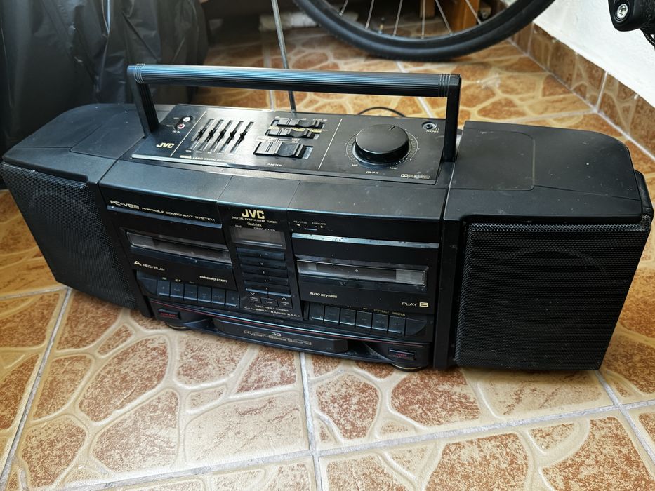 JVC PC-V88 Vintage Boombox | Boxe detașabile | 3D Hyper Bass | Dublu Casetofon