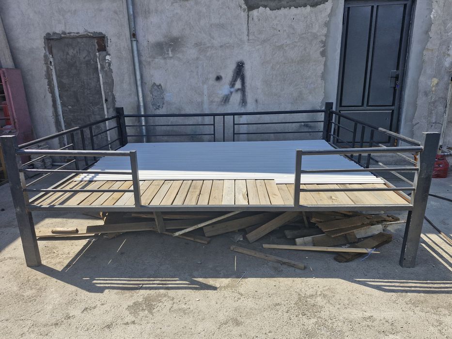 Каравот. Тахталари билан