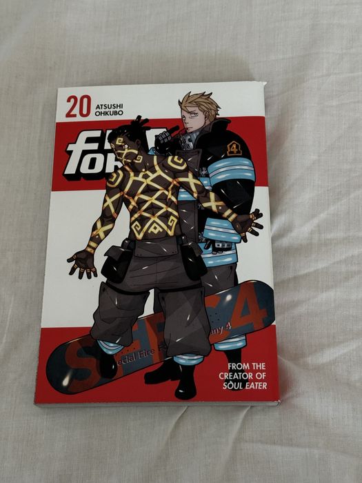 Solo leveling,Fire Force,The Promised Neverland,Beastars манга/книги