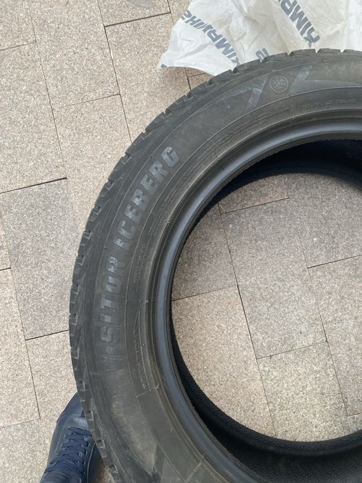 Продам комплект шин