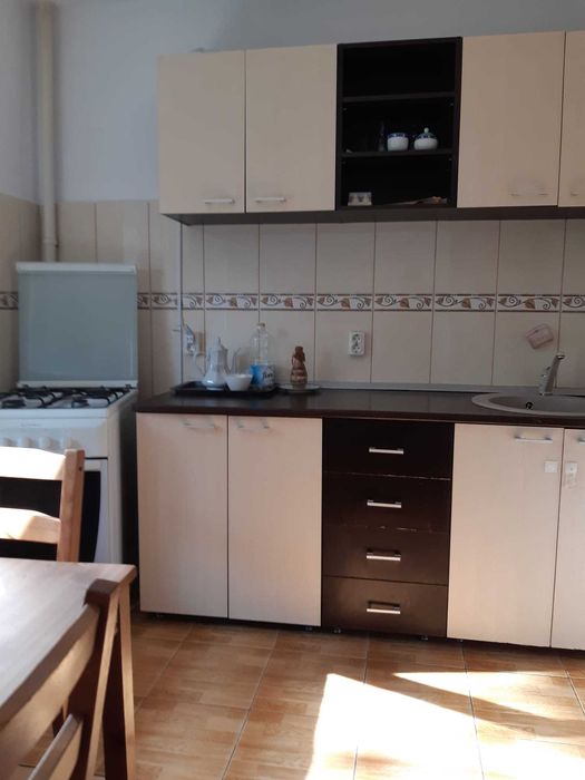 Inchiriez apartament 2 camere Piata Sudului