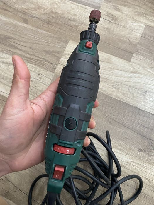 Freza parkside pe cablu