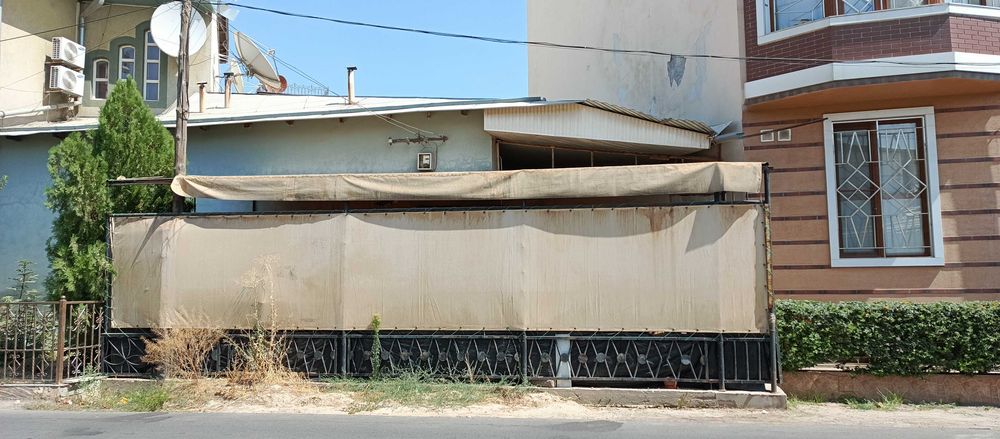 Rakat mahallada uy sotiladi