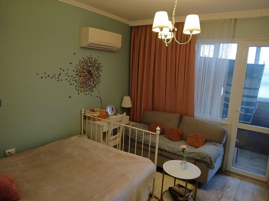 Продава се Четиристаен апартамент в Бургас, Меден рудник - зона А - 90 кв.м за 2189 €/кв.м - Снимка #5