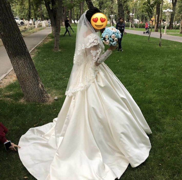 Свадебное платье